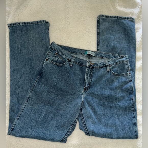 Wrangler cowgirl cut jeans - size 14 x 34 - G7 - Picture 1 of 6